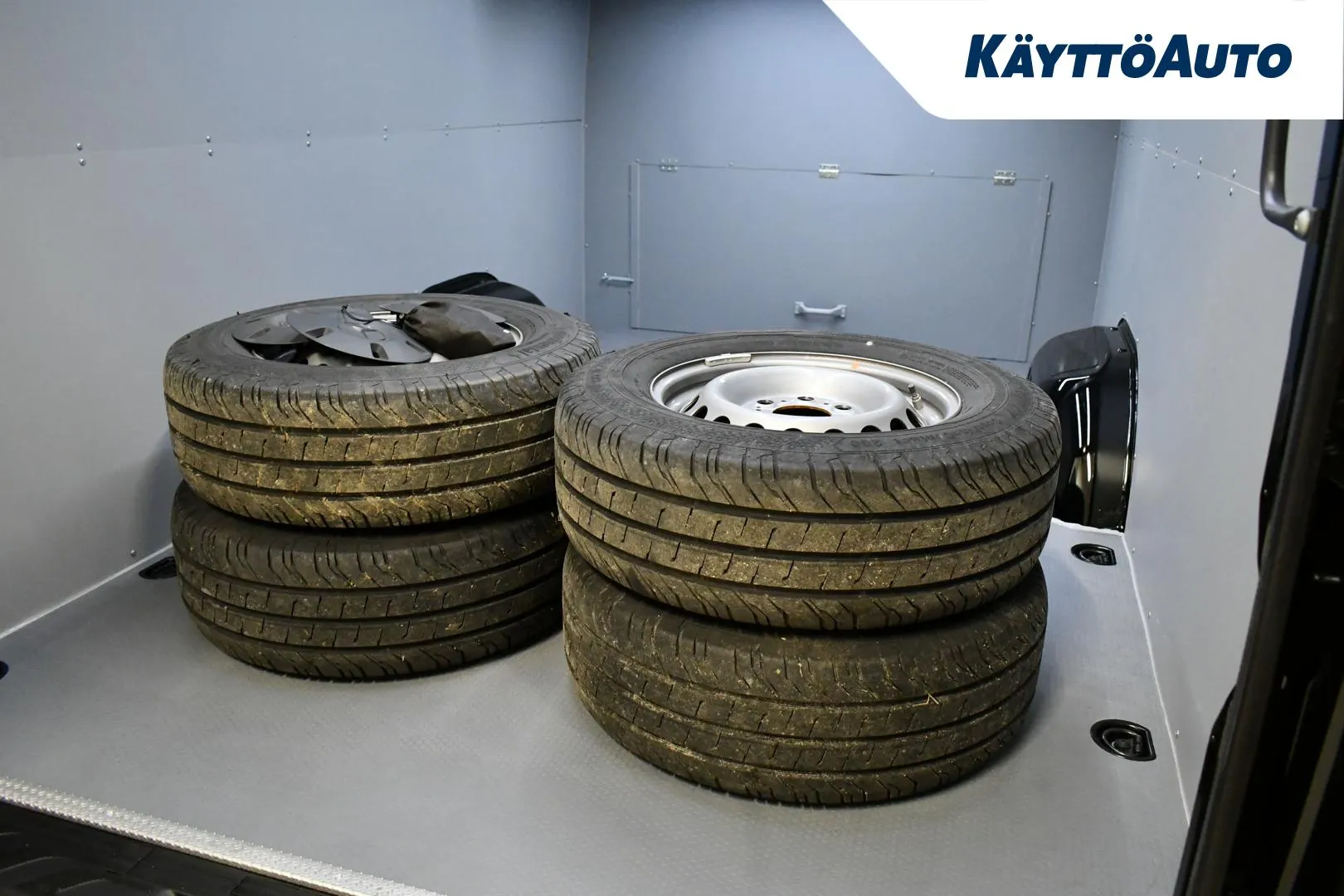 Mercedes-Benz Sprinter 739597 carousel image