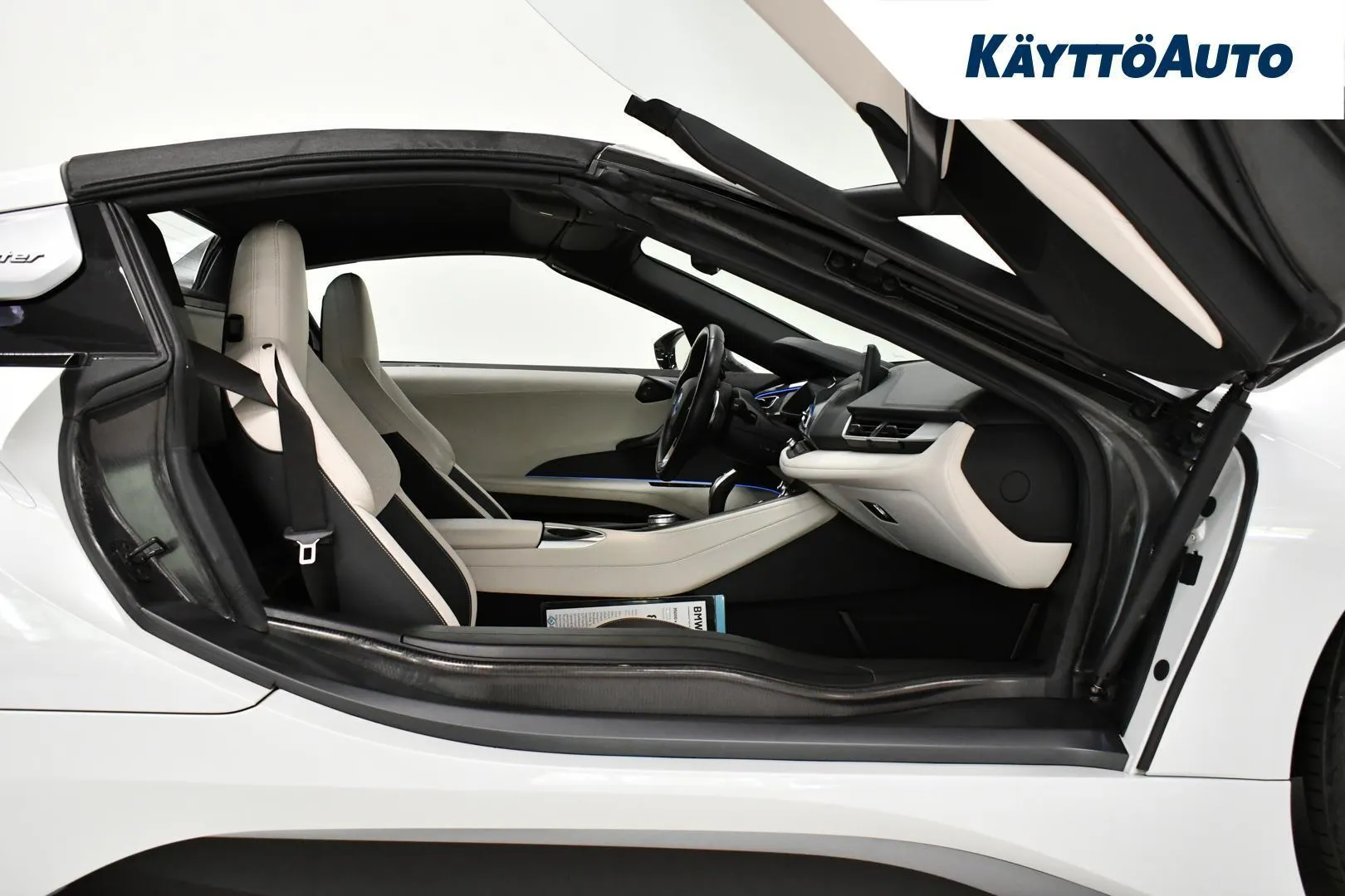 BMW i8 MOK-415 carousel image