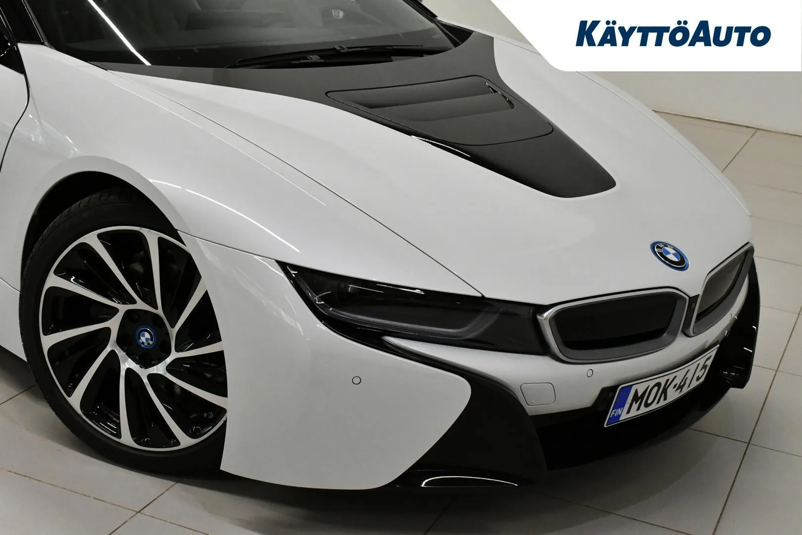BMW i8 MOK-415 carousel image