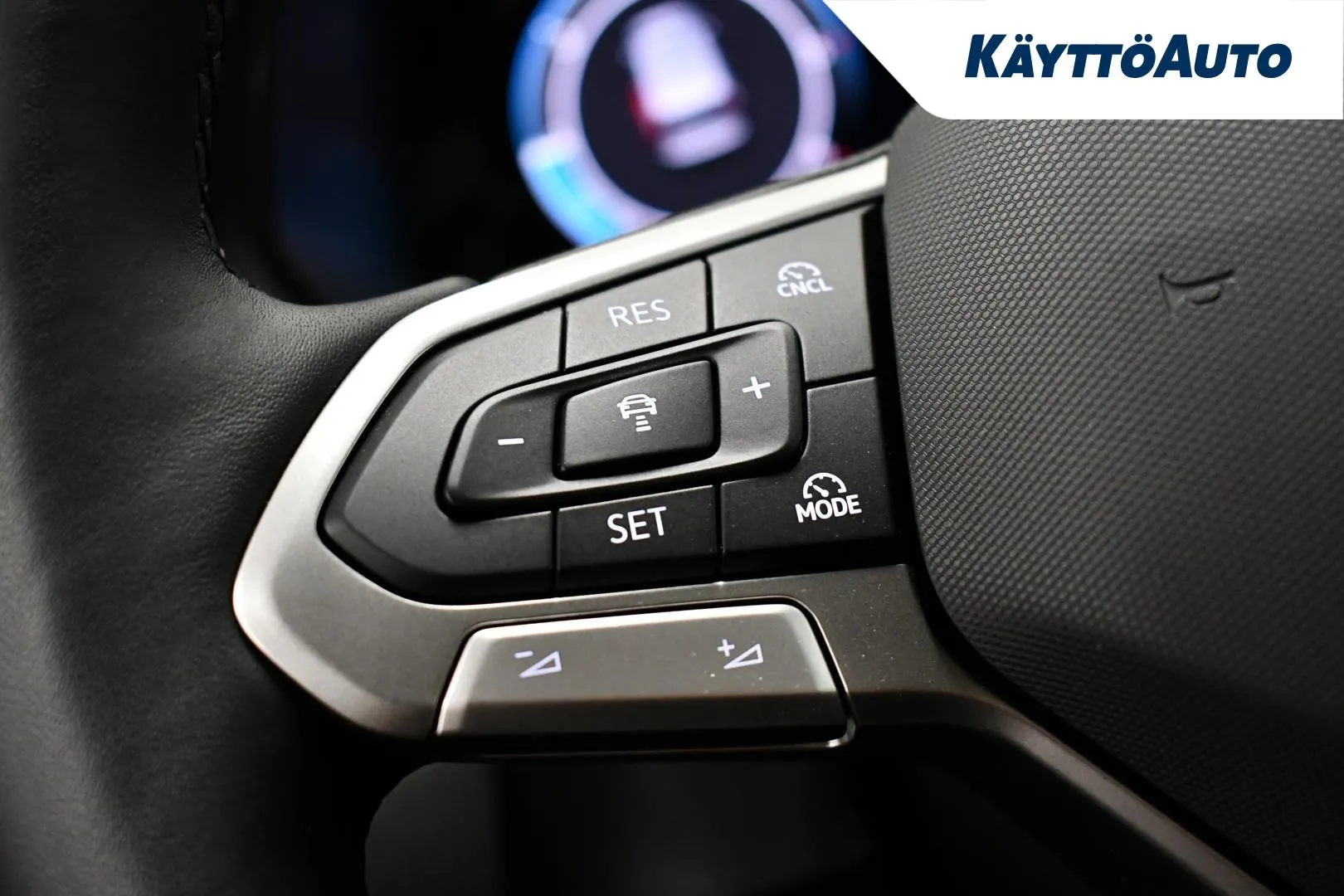 Volkswagen Caddy Maxi ZPS-826 carousel image