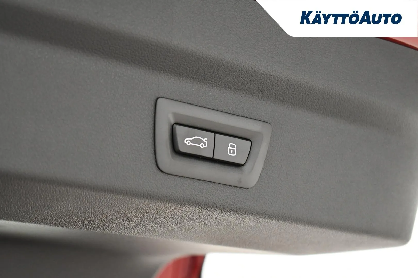 BMW iX2 XUZ-779 carousel image