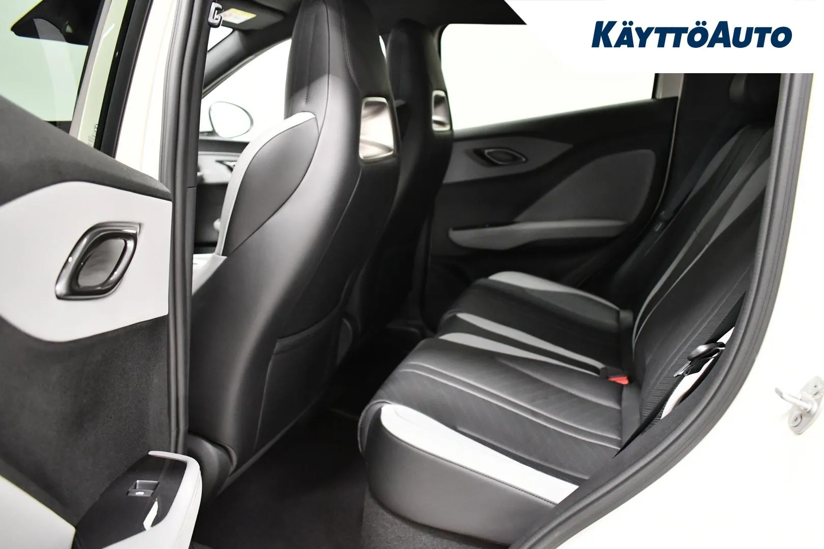 BYD Dolphin Surf FSK-773 carousel image