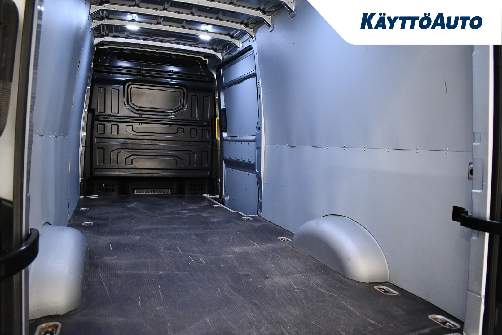 Volkswagen Crafter 2021, kuva 7/15