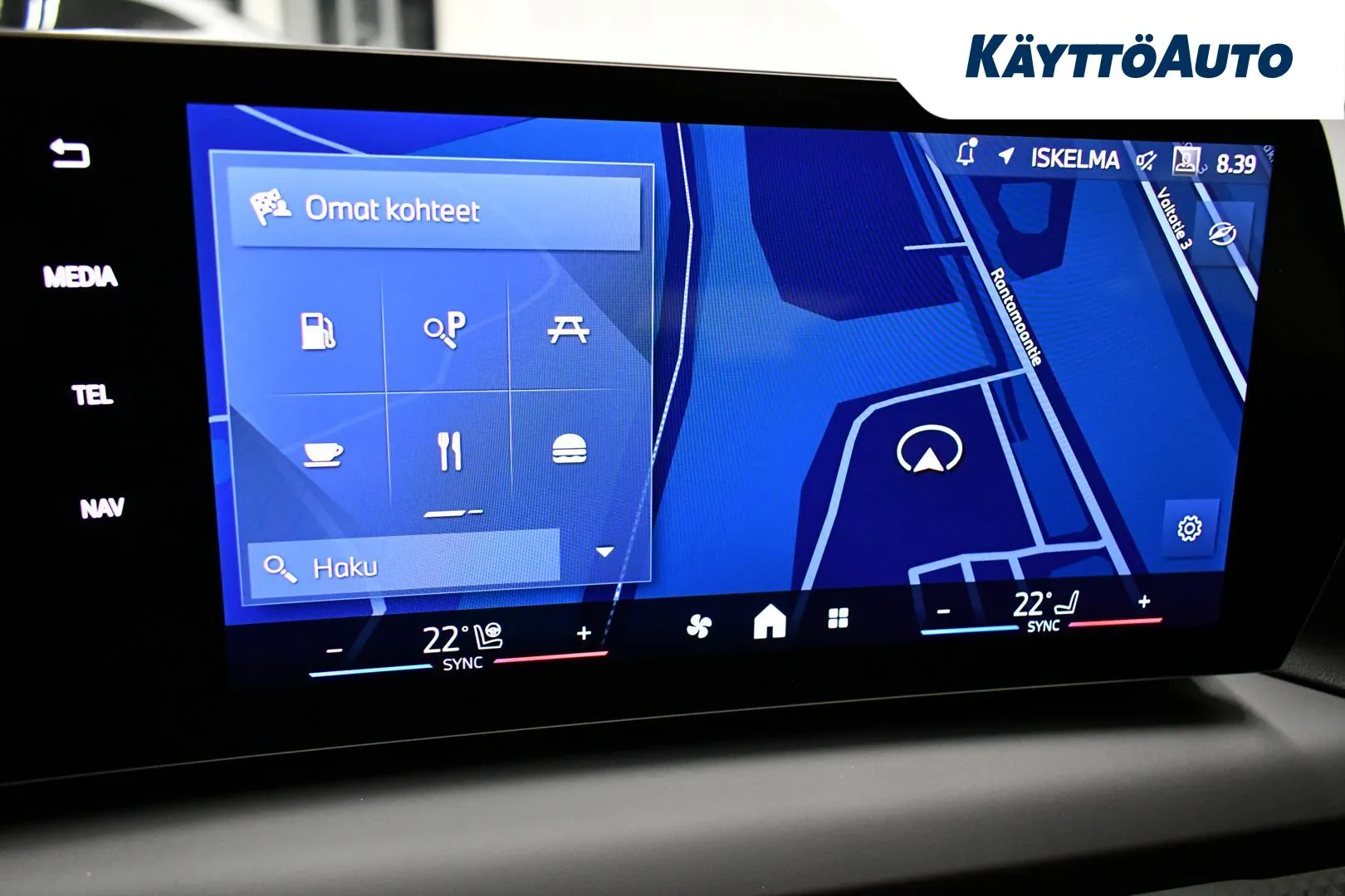 BMW 120 JOI-488 carousel image