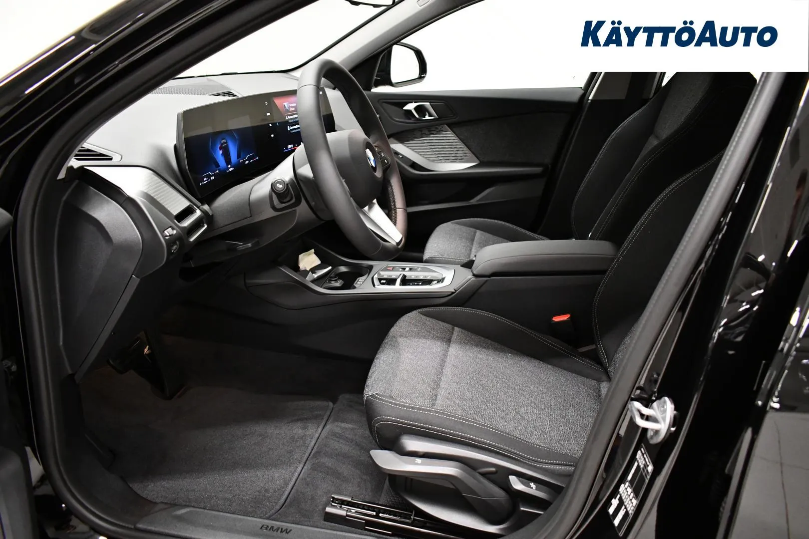 BMW 120 JOI-488 carousel image