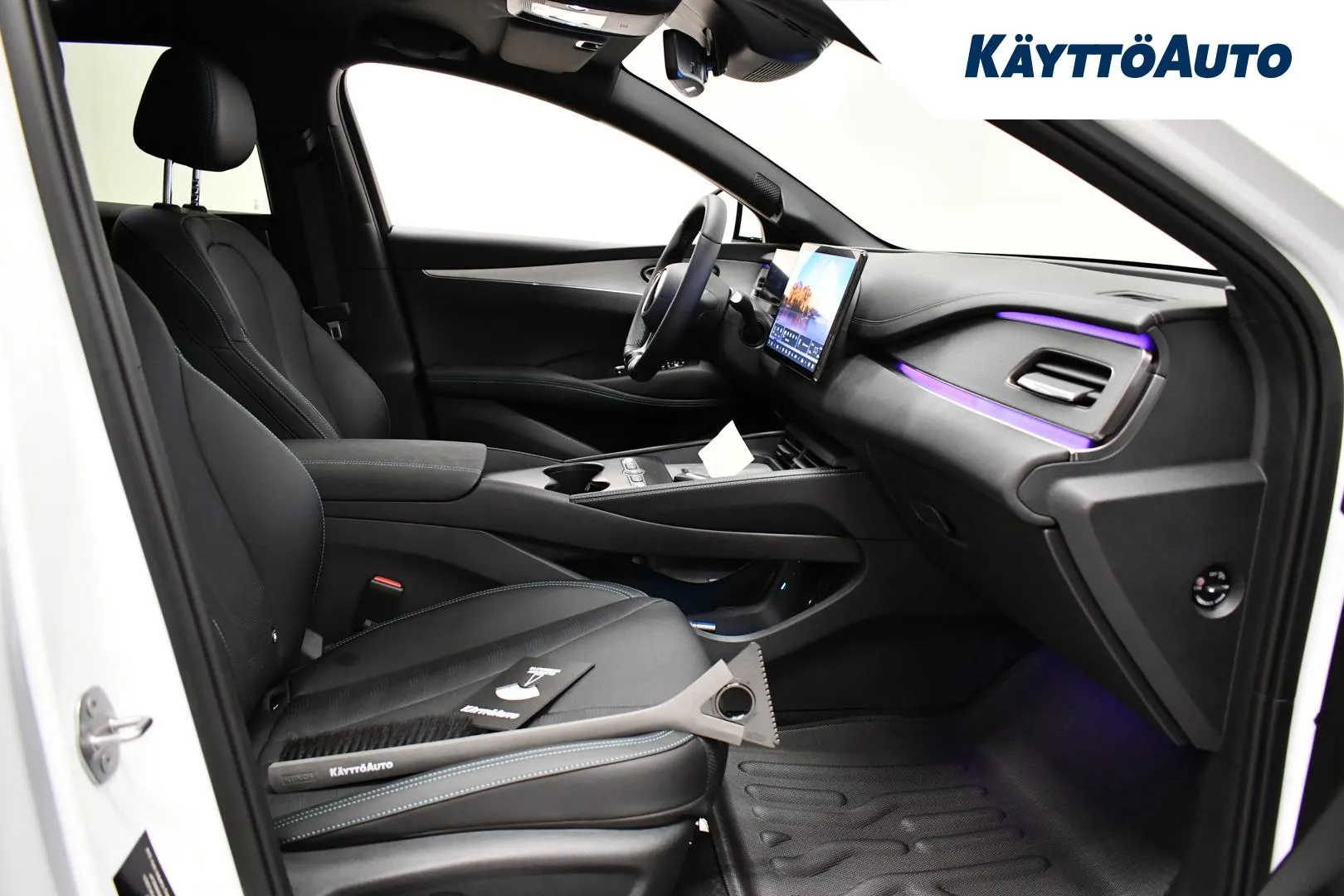 BYD Seal 6 DM-i GRO-253 carousel image