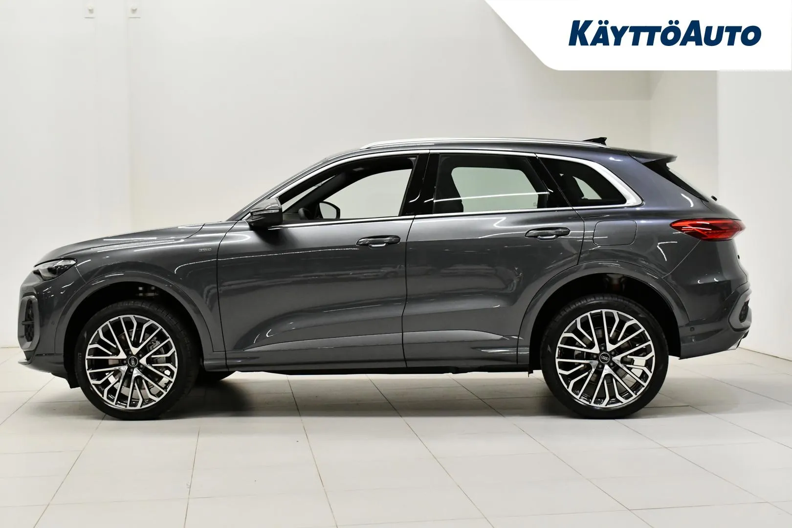 Audi Q5 GRN-760 carousel image