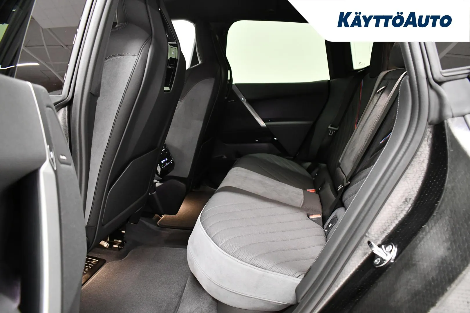 BMW iX JOK-689 carousel image