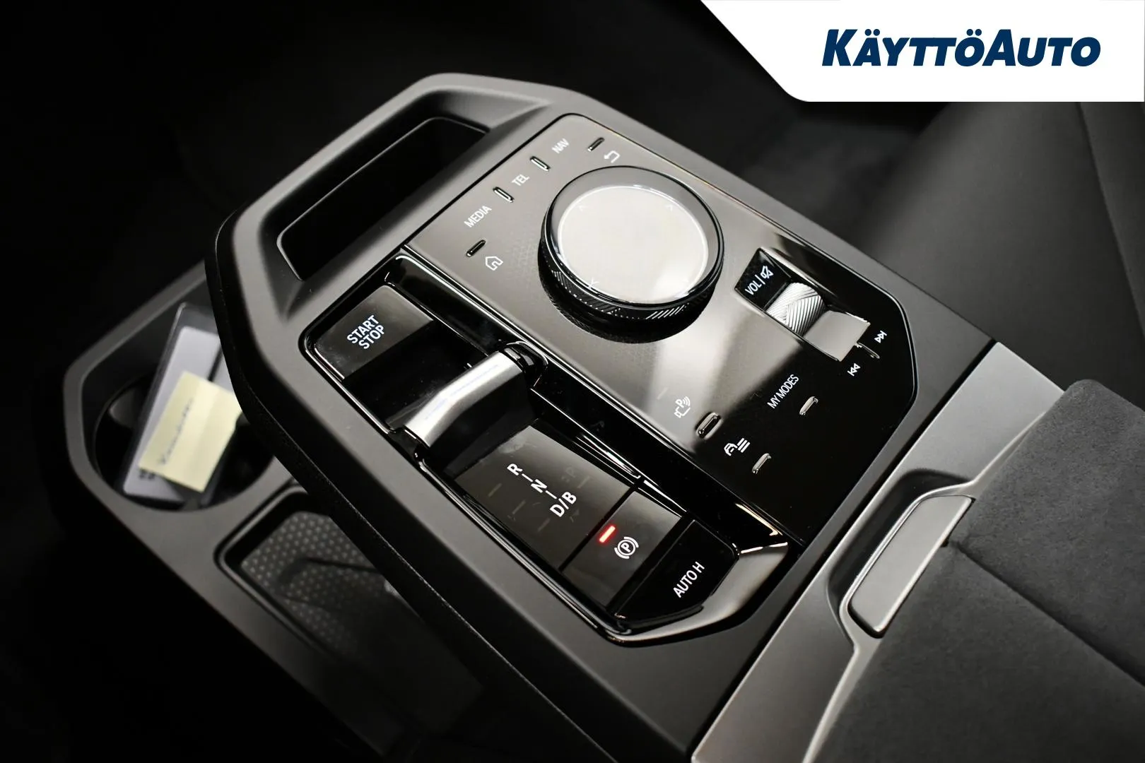 BMW iX JOK-689 carousel image