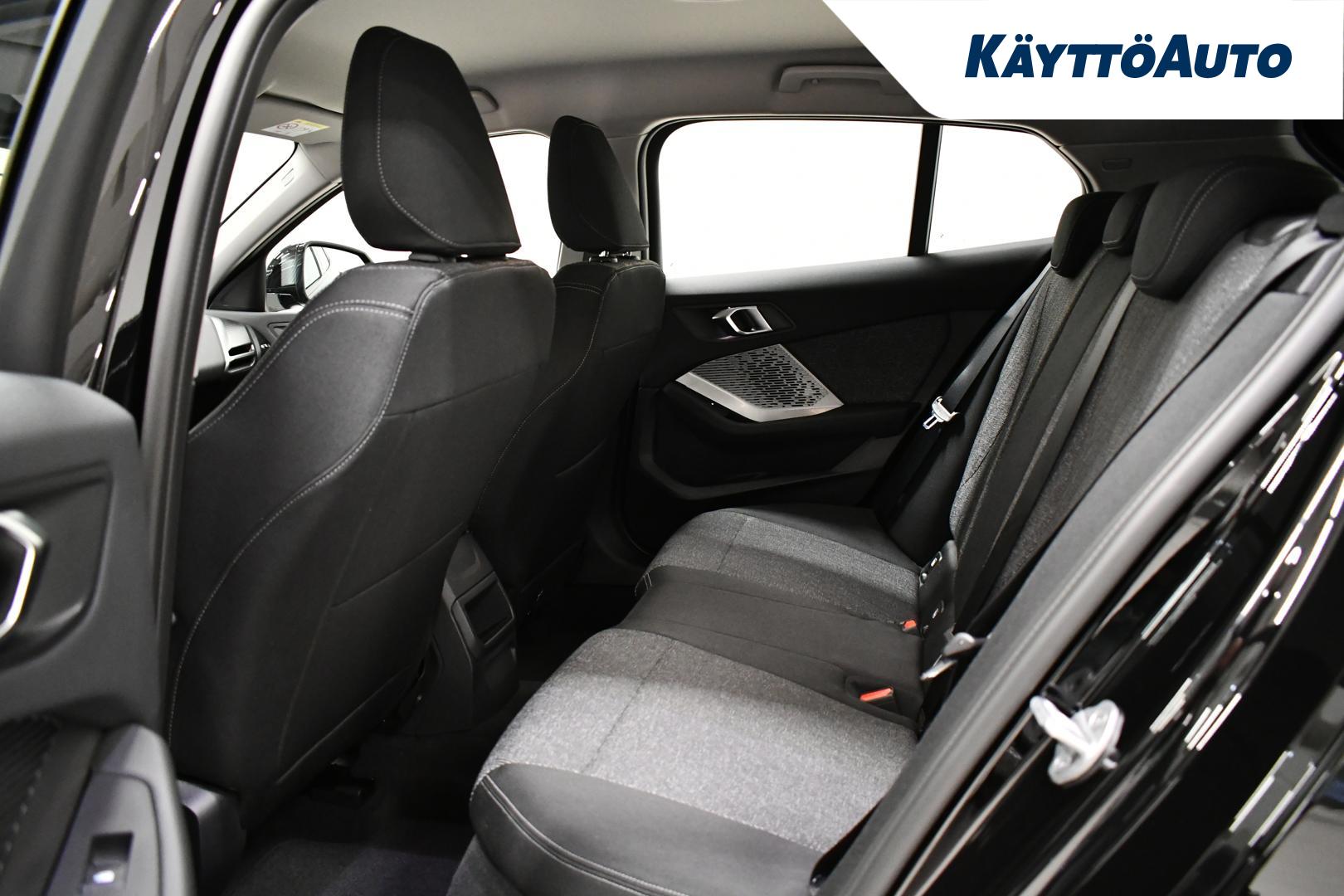 BMW 120 1-sarja F70 Hatchback 120 A MHEV 2026, kuva 6/16