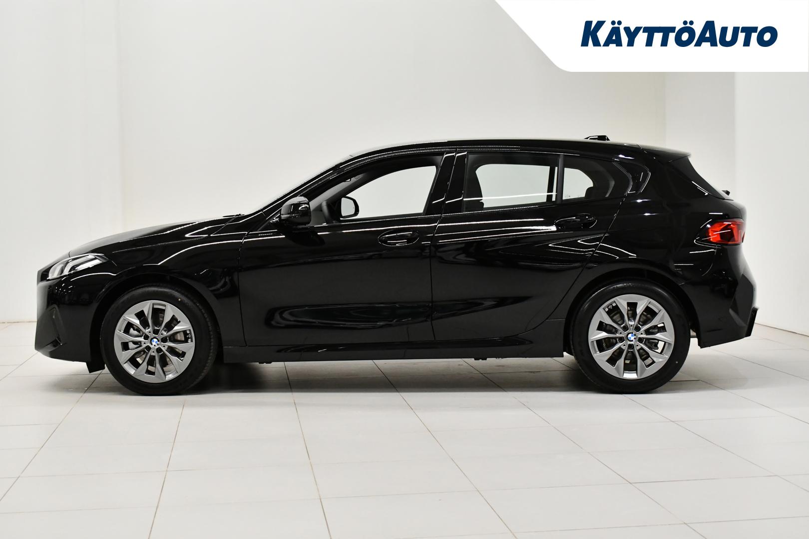 BMW 120 1-sarja F70 Hatchback 120 A MHEV 2026, kuva 2/16
