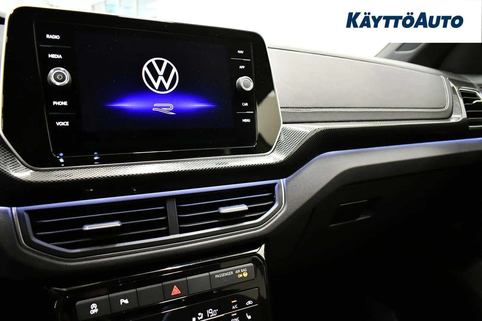 Volkswagen T-Cross NNO-989 carousel image