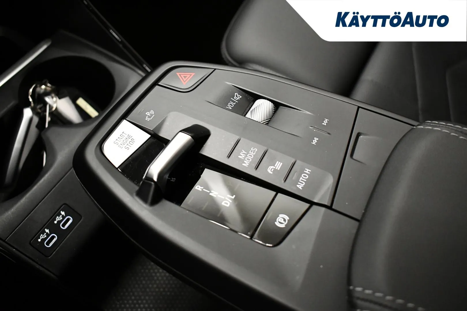 BMW 225 NNL-669 carousel image