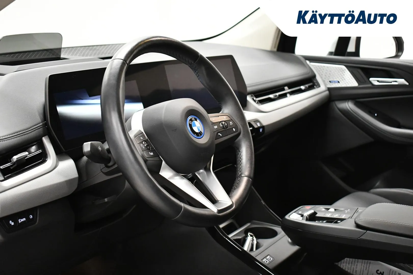 BMW 225 NNL-669 carousel image