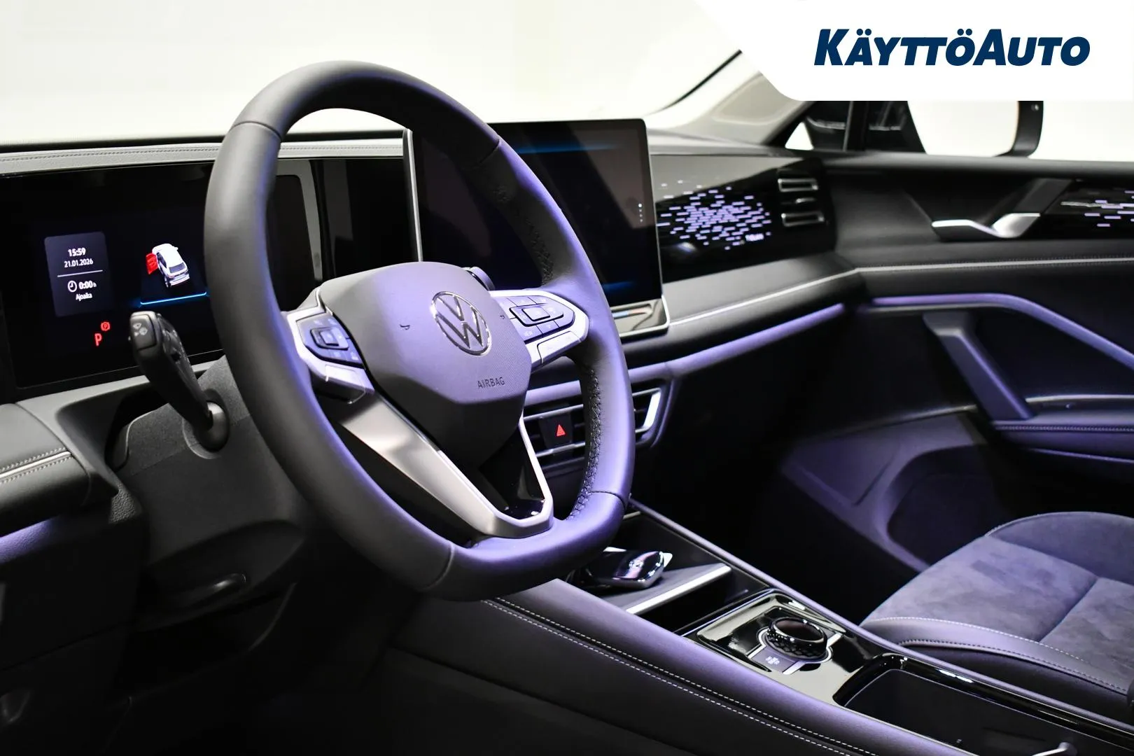 Volkswagen Tiguan GRP-201 carousel image