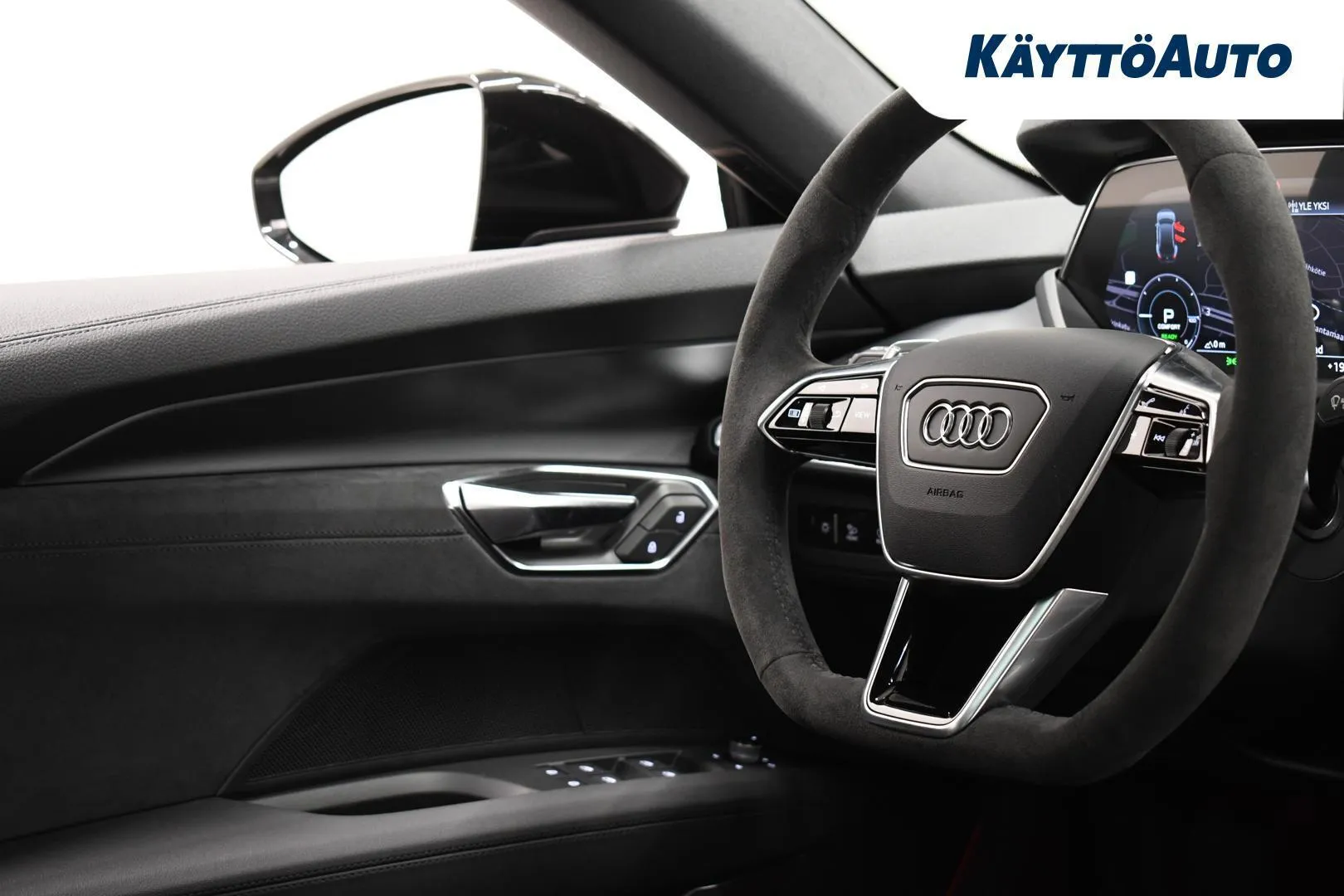 AUDI e-tron GT MOU-273 carousel image