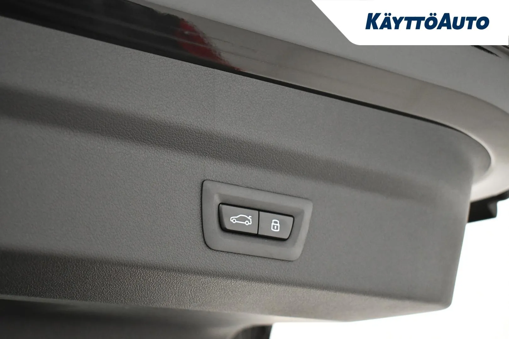 BMW iX2 NOJ-738 carousel image