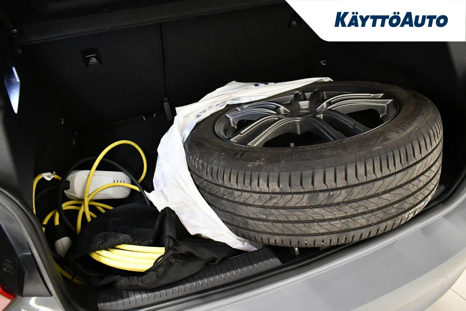 VOLKSWAGEN ID.3 SZA-589 carousel image