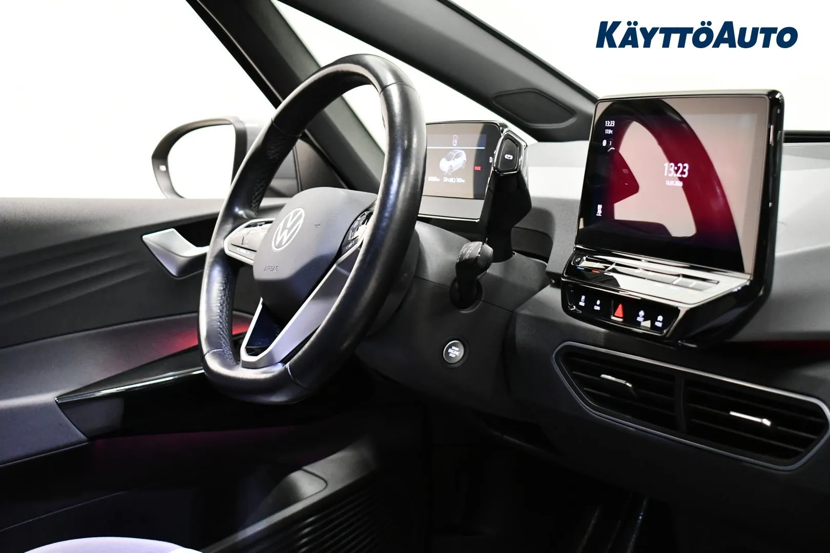 VOLKSWAGEN ID.3 SZA-589 carousel image