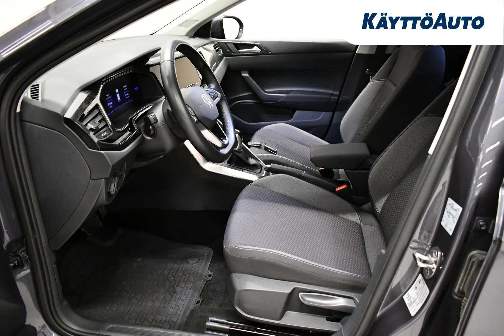 VOLKSWAGEN Taigo EVB-517 carousel image