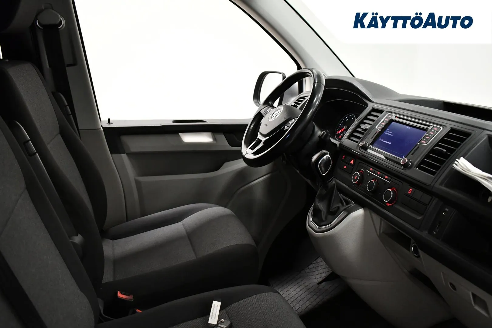 VOLKSWAGEN Transporter ERH-572 carousel image