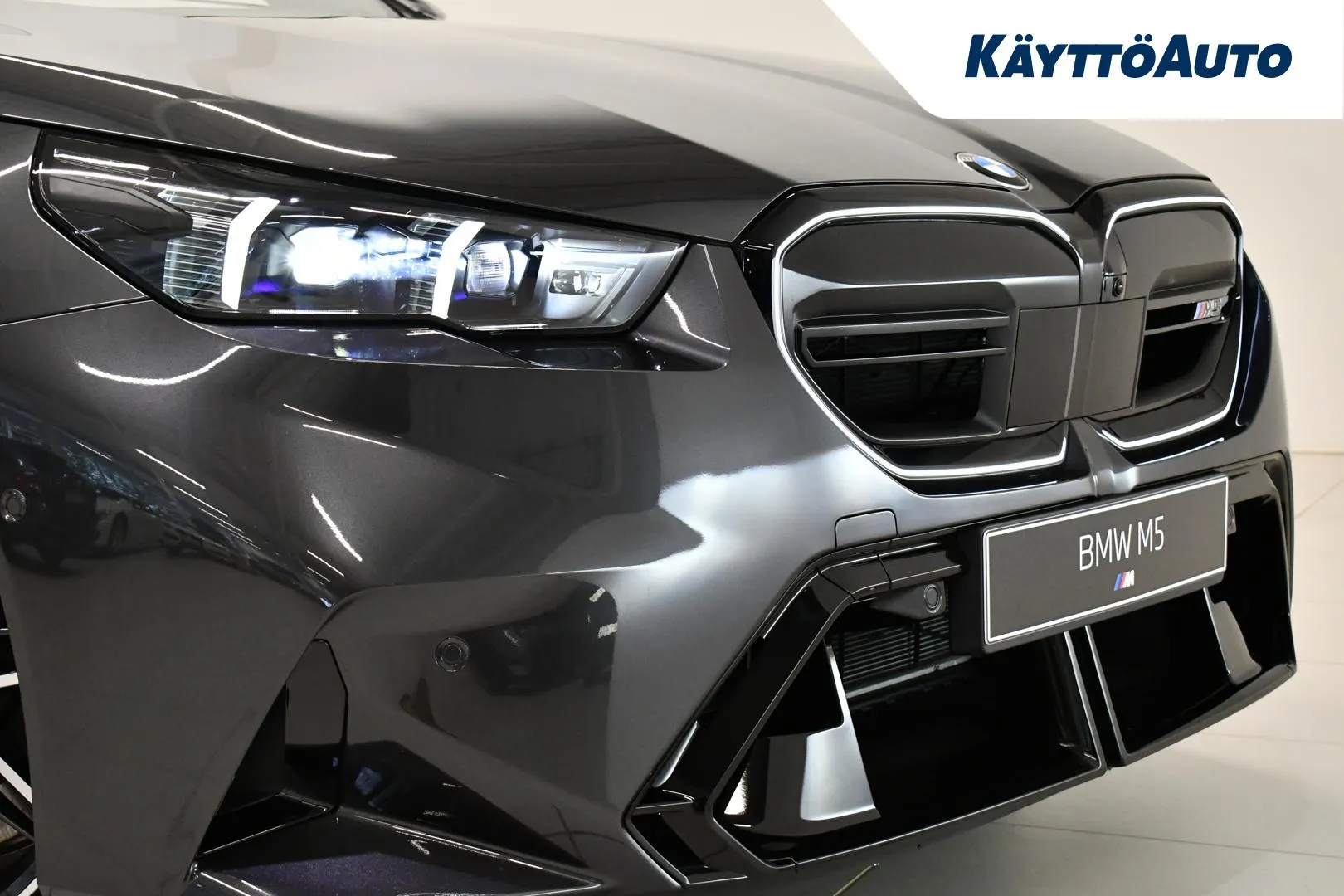 BMW M5 RXS-809 carousel image