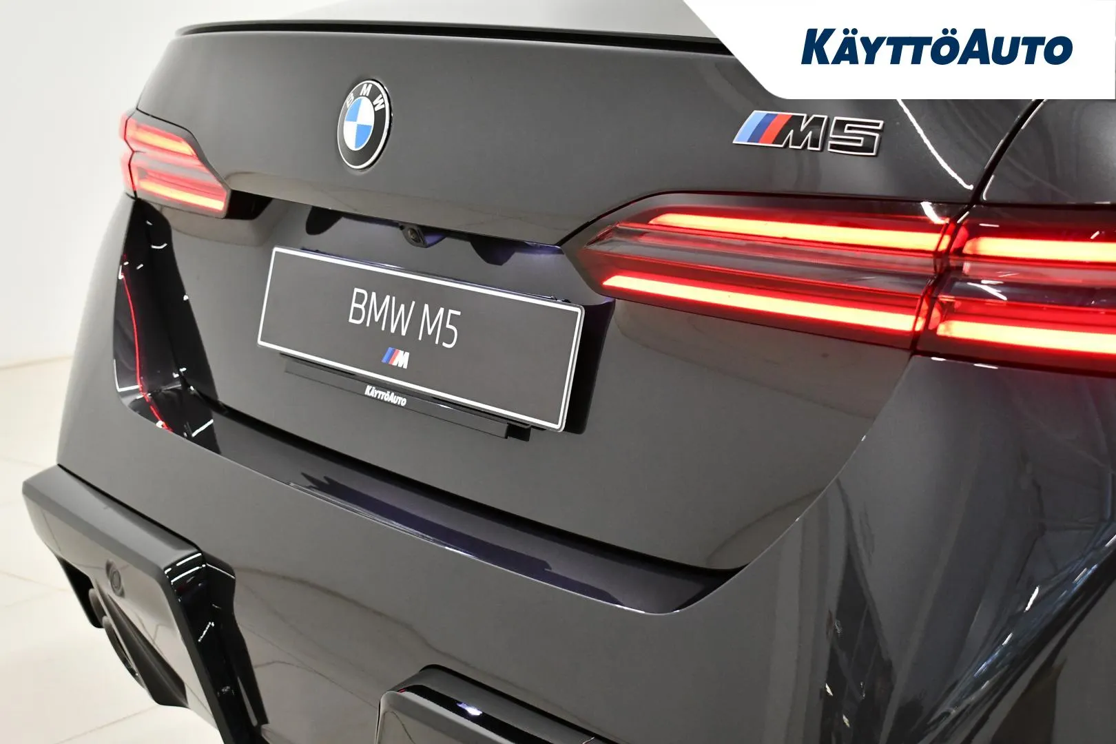 BMW M5 RXS-809 carousel image