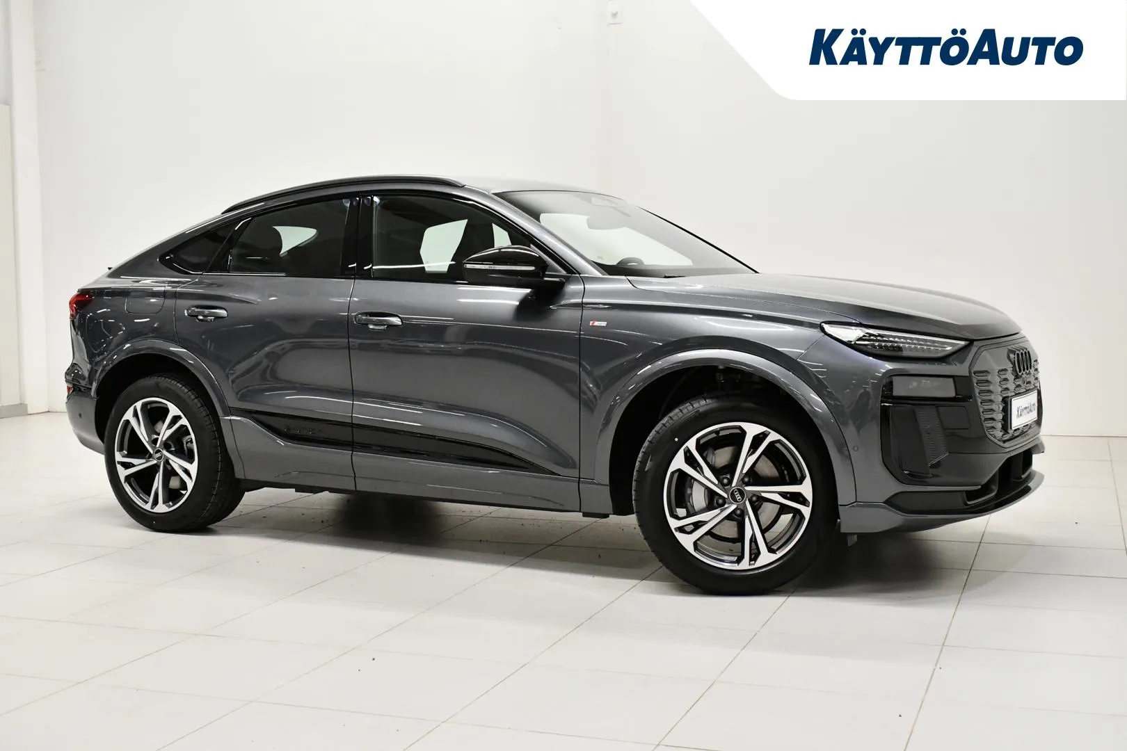 Audi Q6 e-tron RXS-504 carousel image