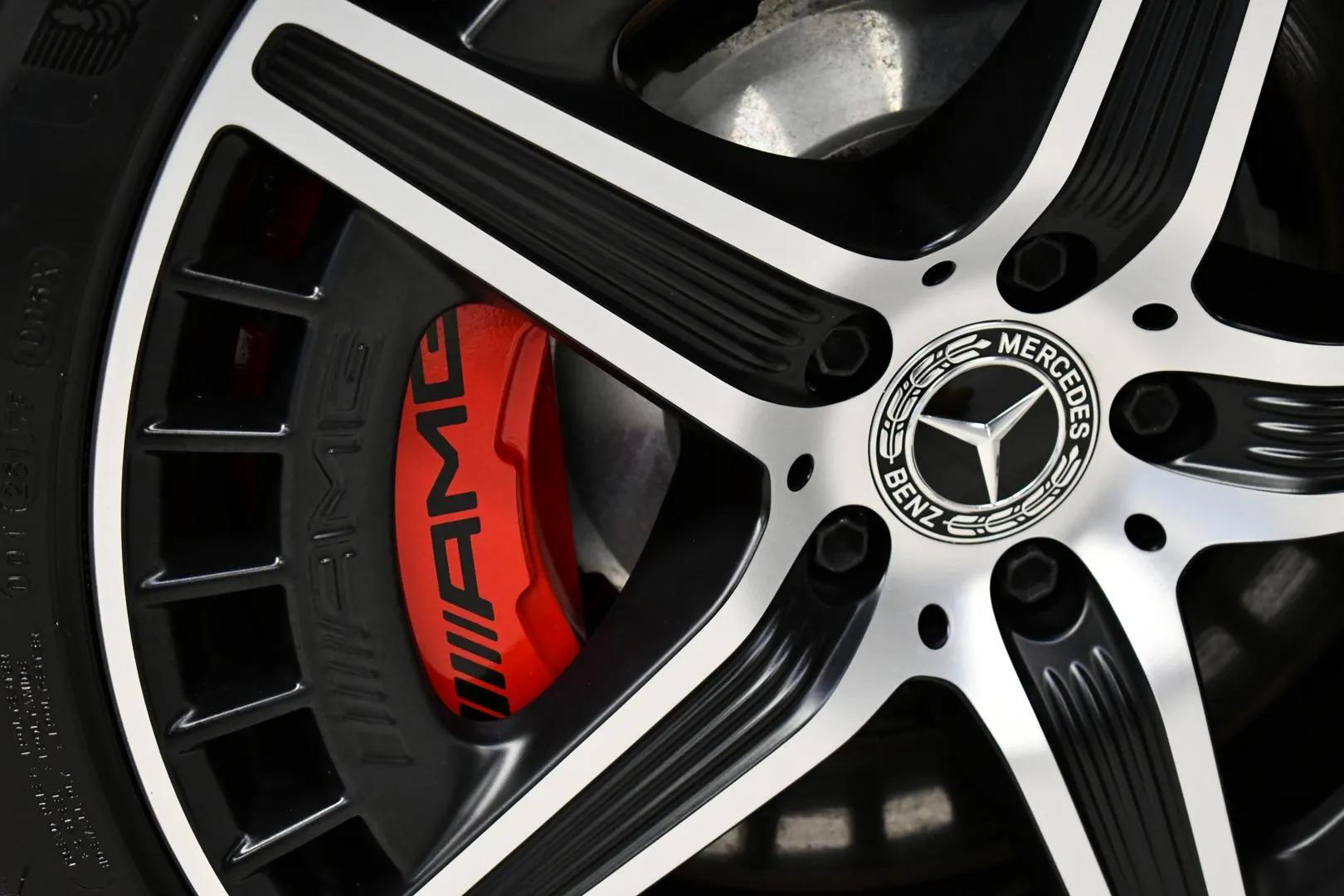 MERCEDES-BENZ EQE ZPB-415 carousel image