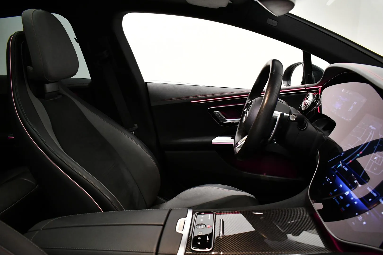 MERCEDES-BENZ EQE ZPB-415 carousel image