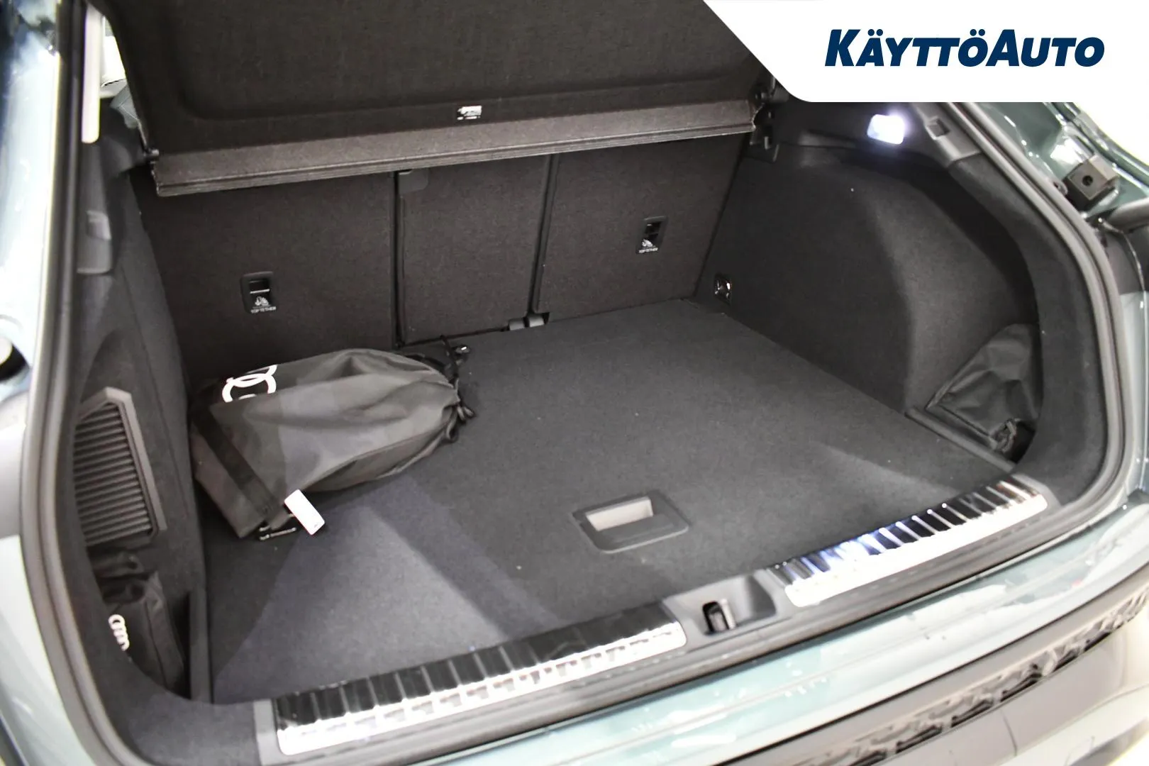 Audi Q3 NOK-659 carousel image