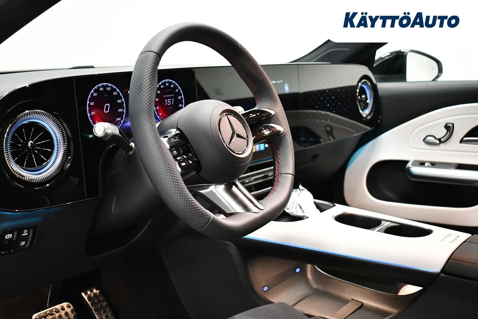 Mercedes-Benz CLA SRP-880 carousel image