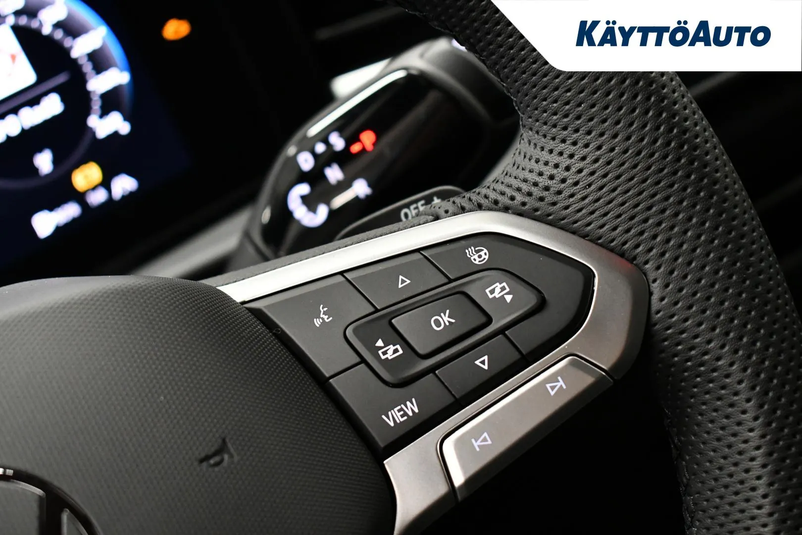 Volkswagen T-Roc SRN-996 carousel image