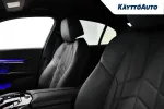 BMW i5 GRE-920 carousel thumbs