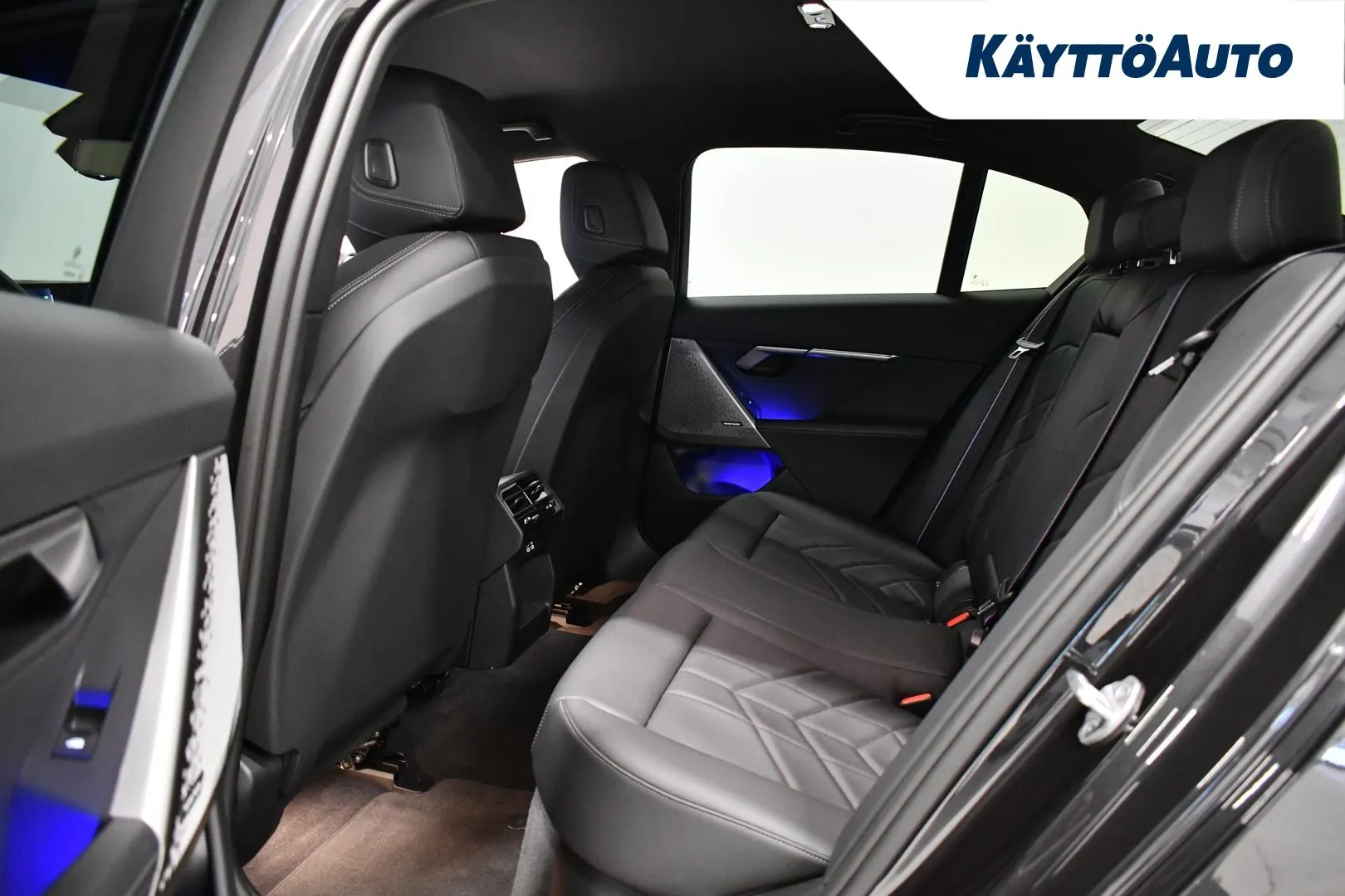 BMW i5 GRE-920 carousel image