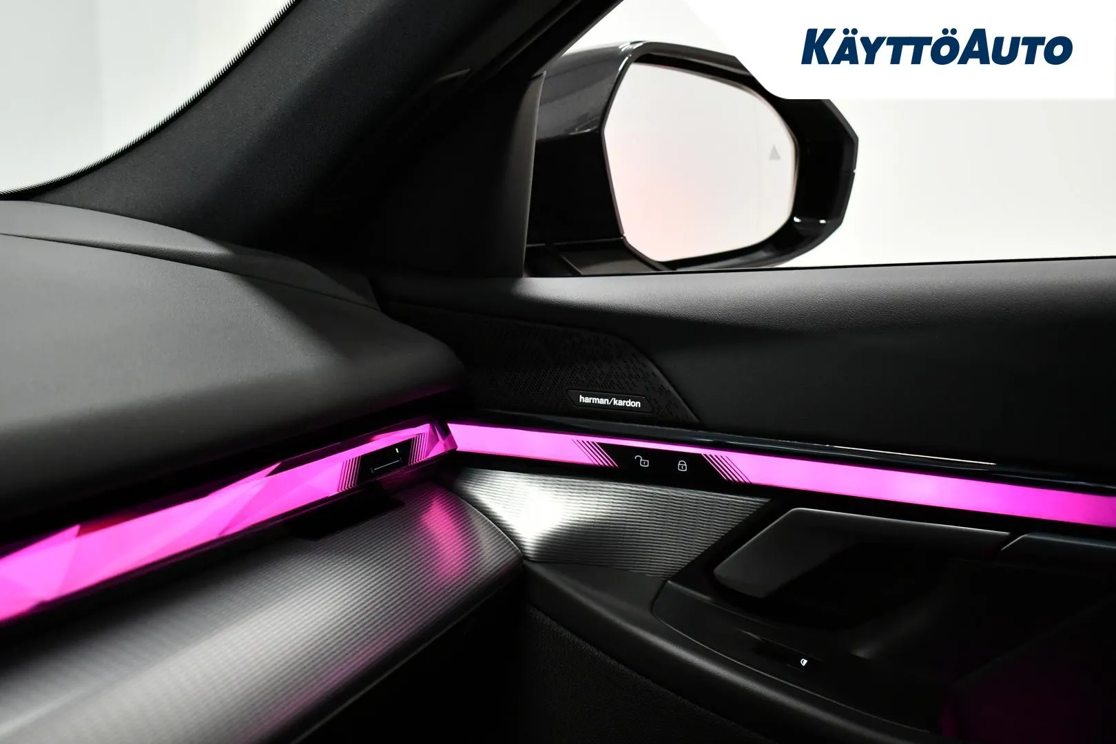 BMW i5 GRE-920 carousel image