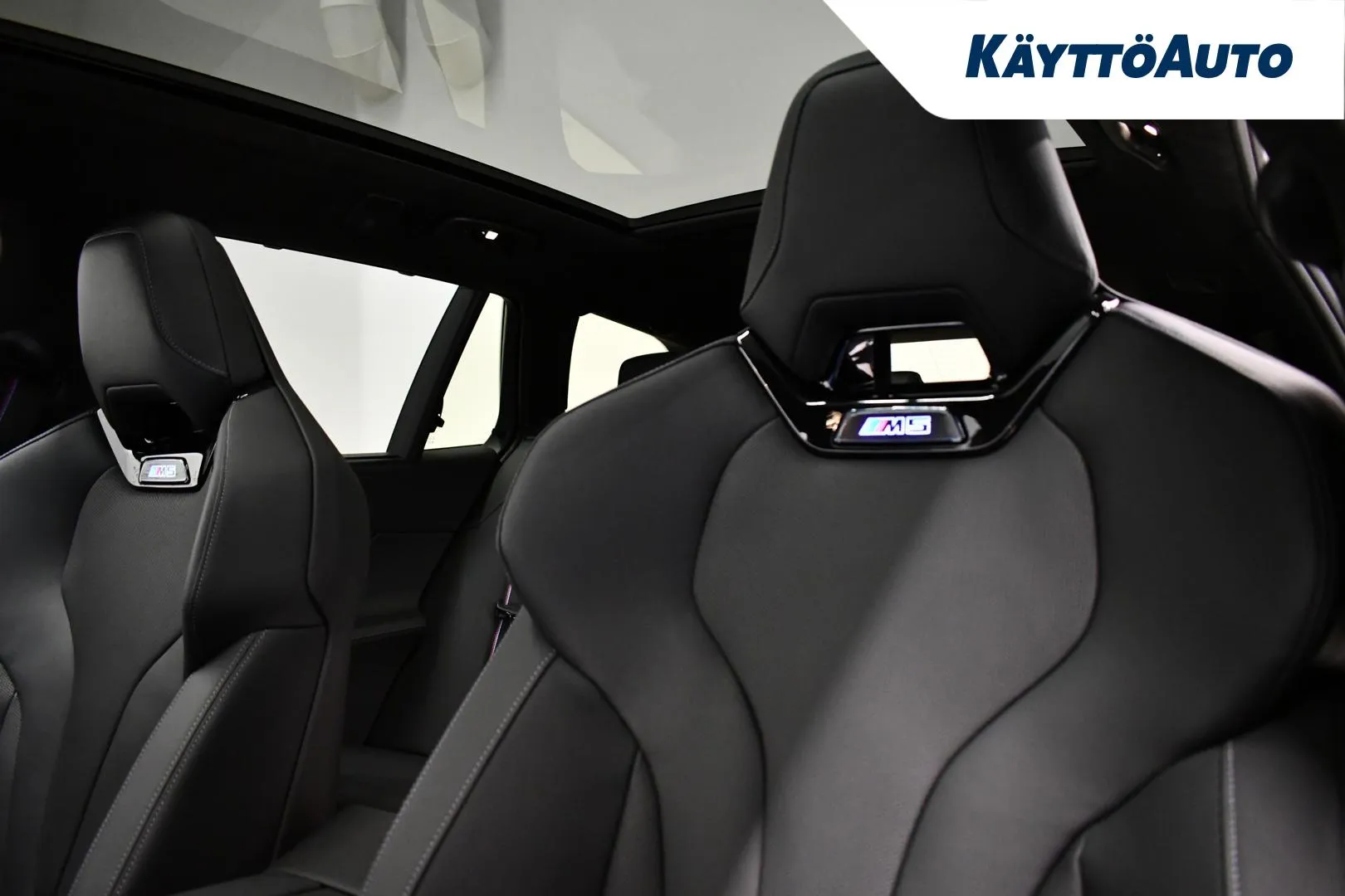 BMW M5 SRP-189 carousel image