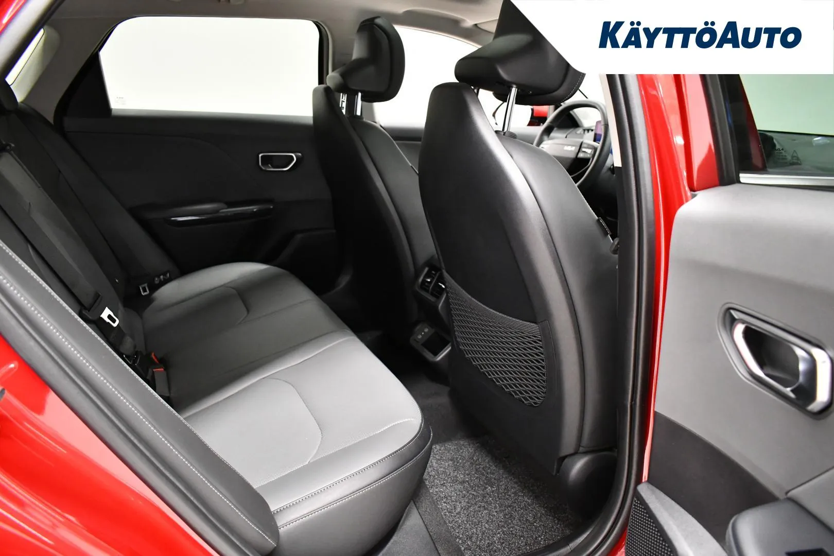 Kia K4 SRO-962 carousel image