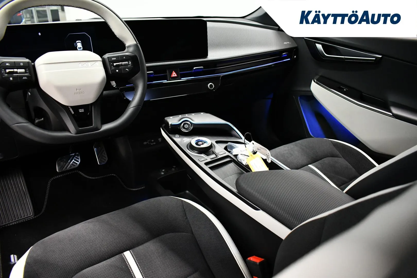 Kia EV6 GRN-212 carousel image