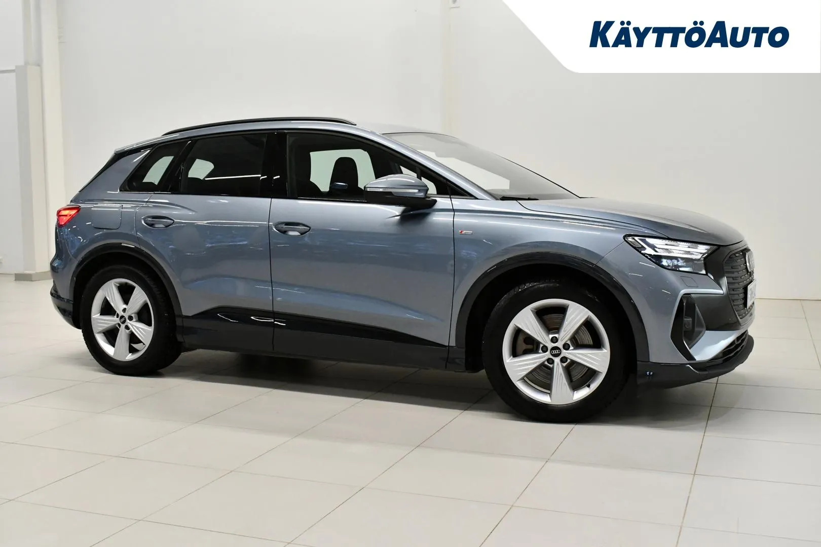 AUDI Q4 e-tron FRM-242 carousel image