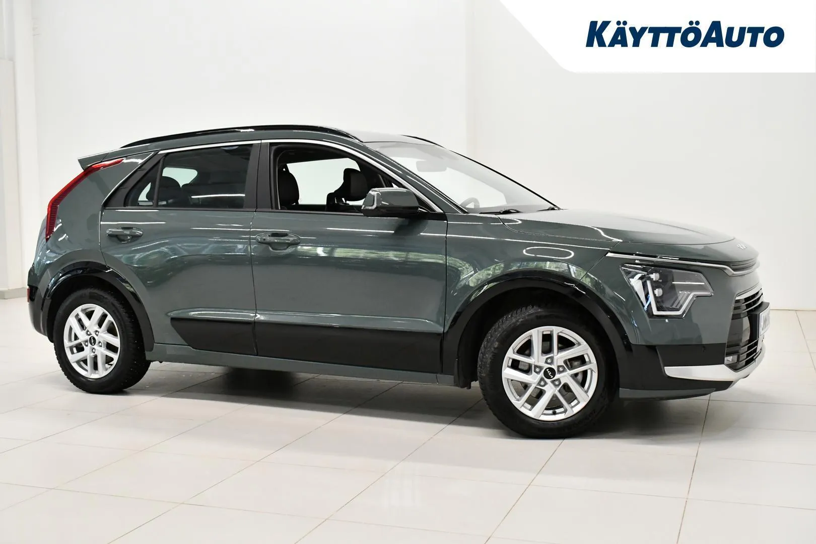 Kia Niro JMM-247 carousel image