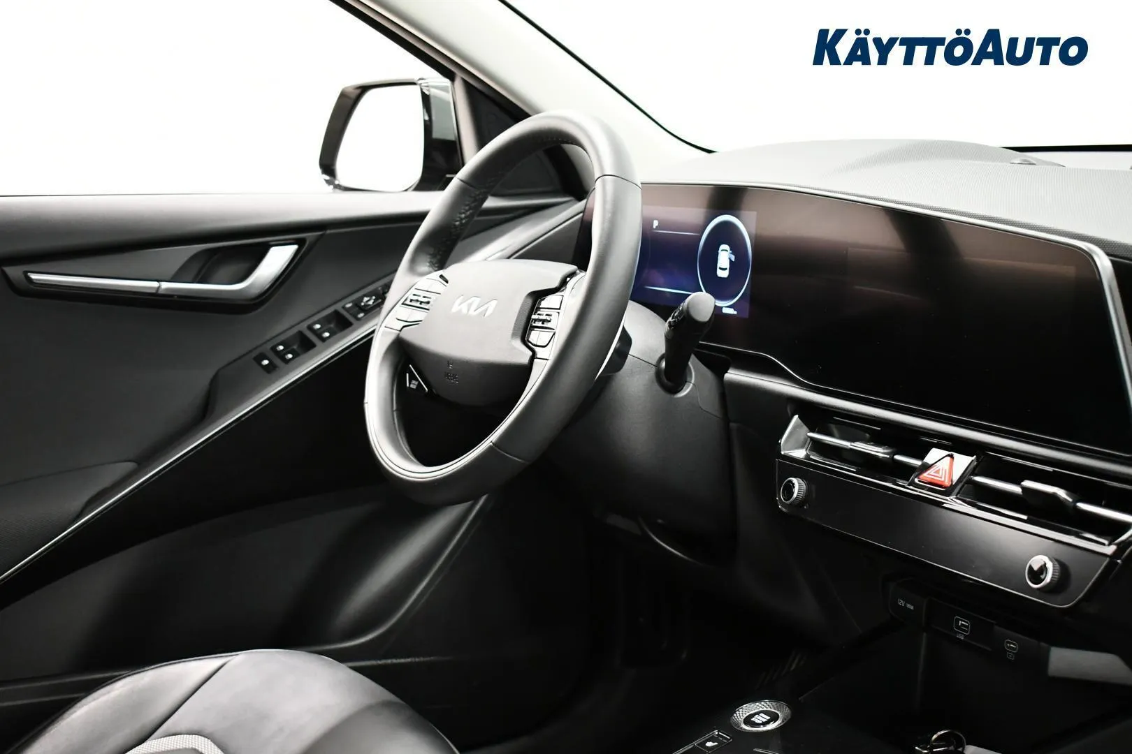 Kia Niro JMM-247 carousel image