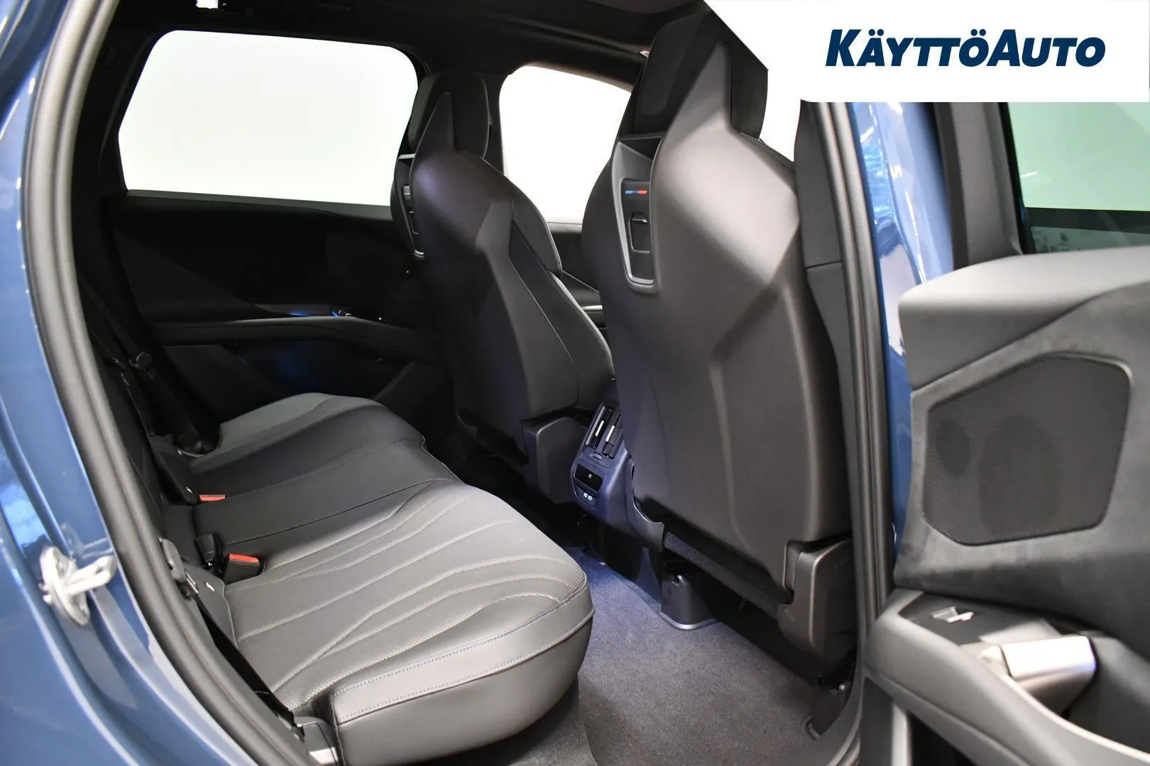 BMW iX3 XTR-759 carousel image