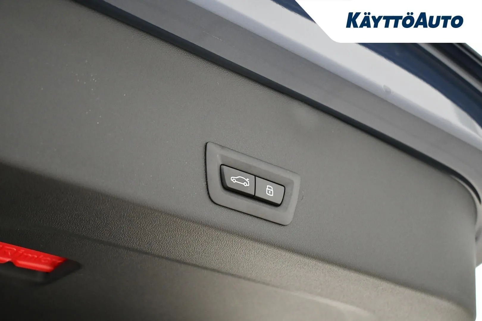 BMW iX3 XTR-759 carousel image