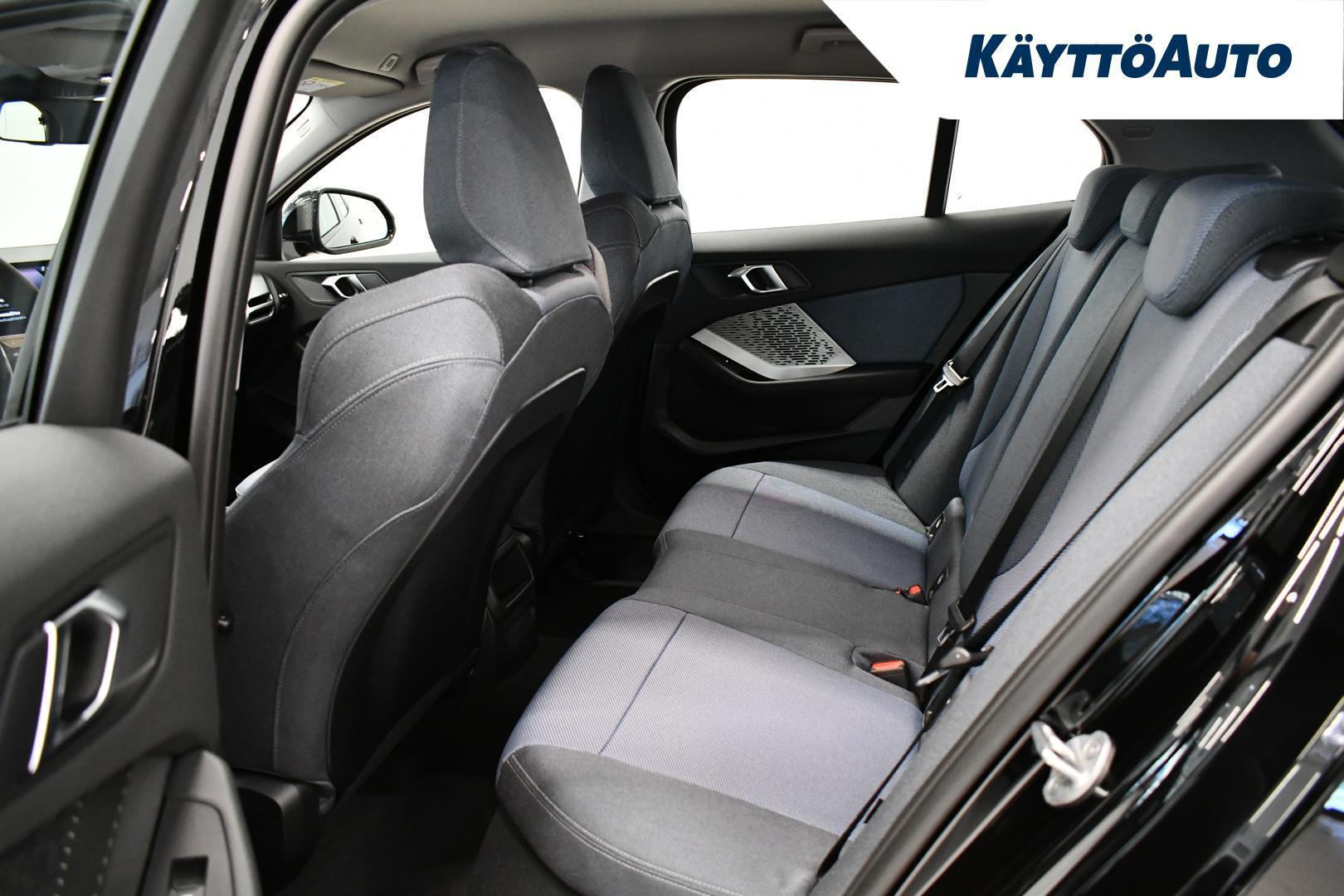 BMW 120 1-sarja F70 Hatchback 120 A MHEV 2026, kuva 5/17