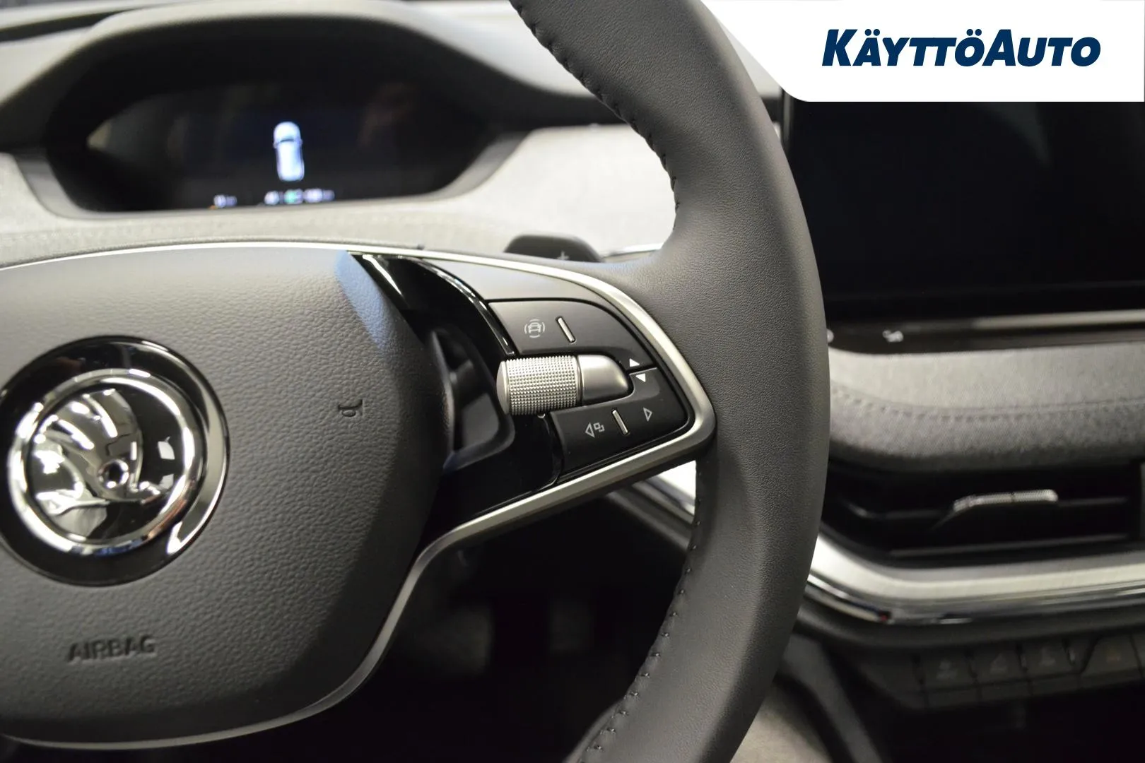 Skoda Enyaq GRC-111 carousel image