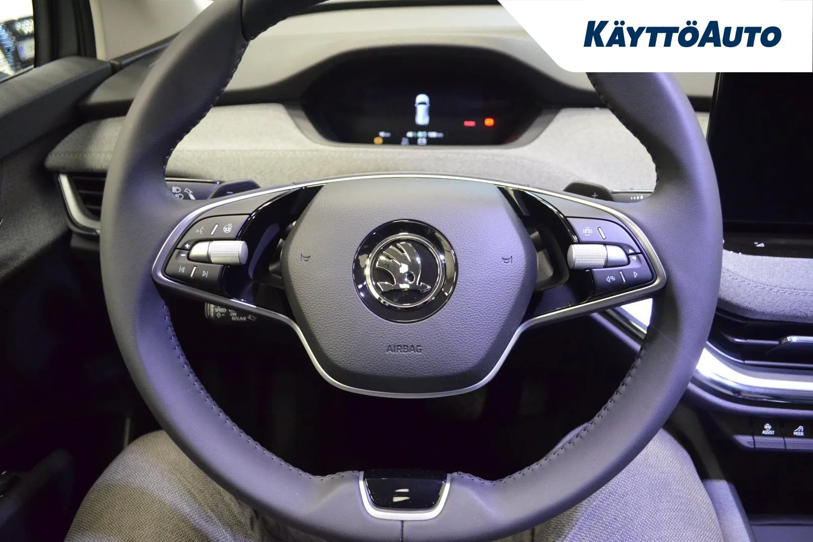 Skoda Enyaq GRC-111 carousel image