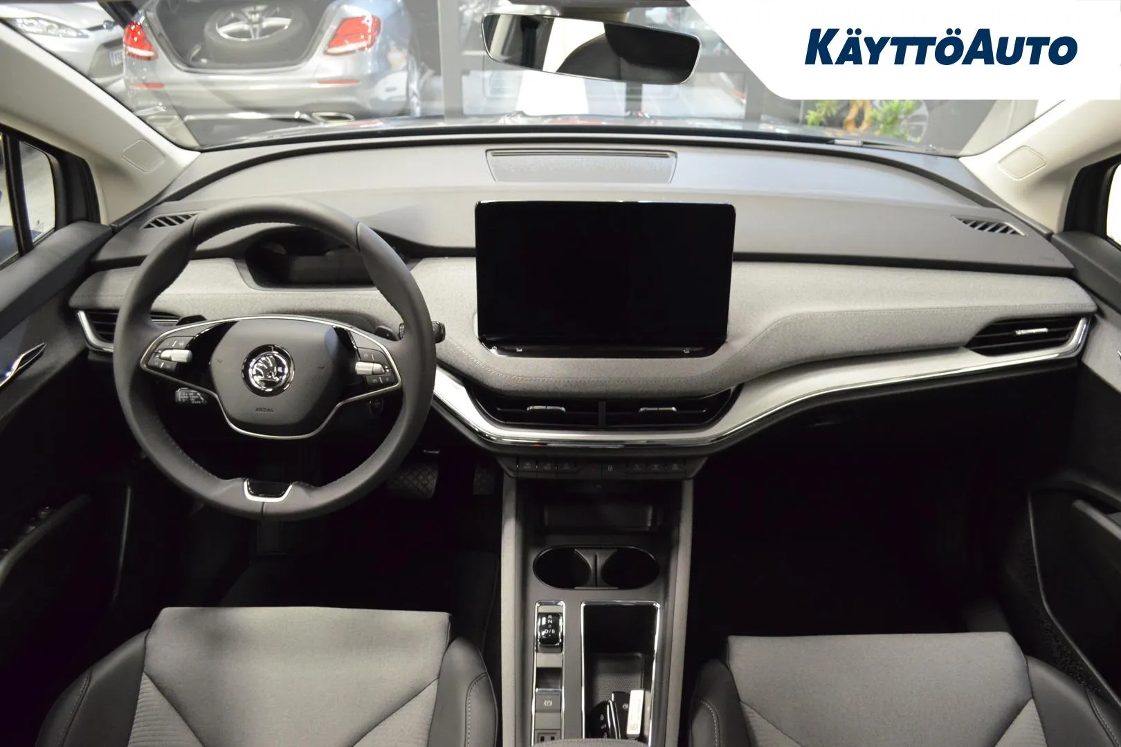 Skoda Enyaq GRC-111 carousel image