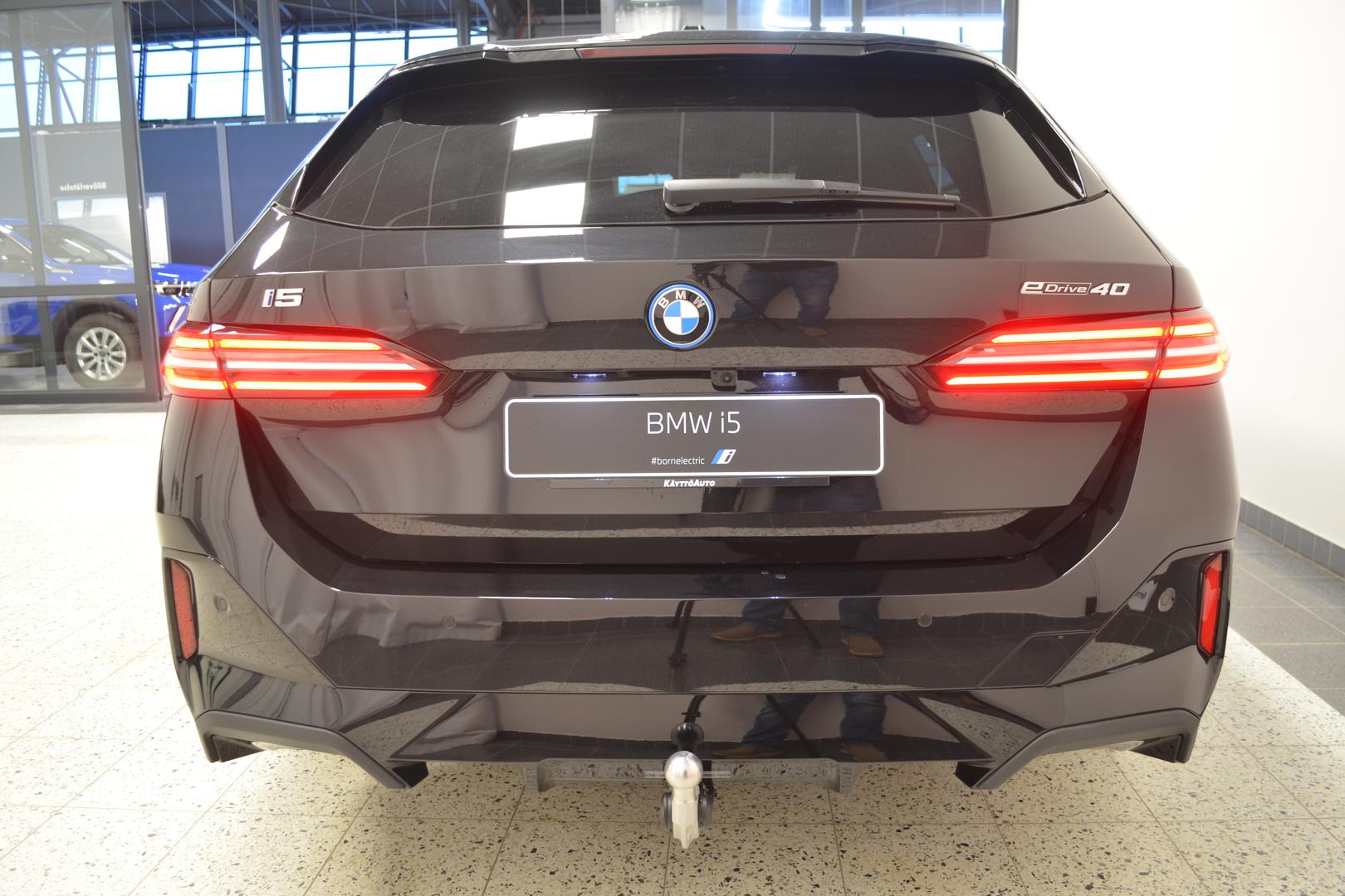 BMW i5 G61 Touring eDrive40 M Sport 2026, kuva 5/14