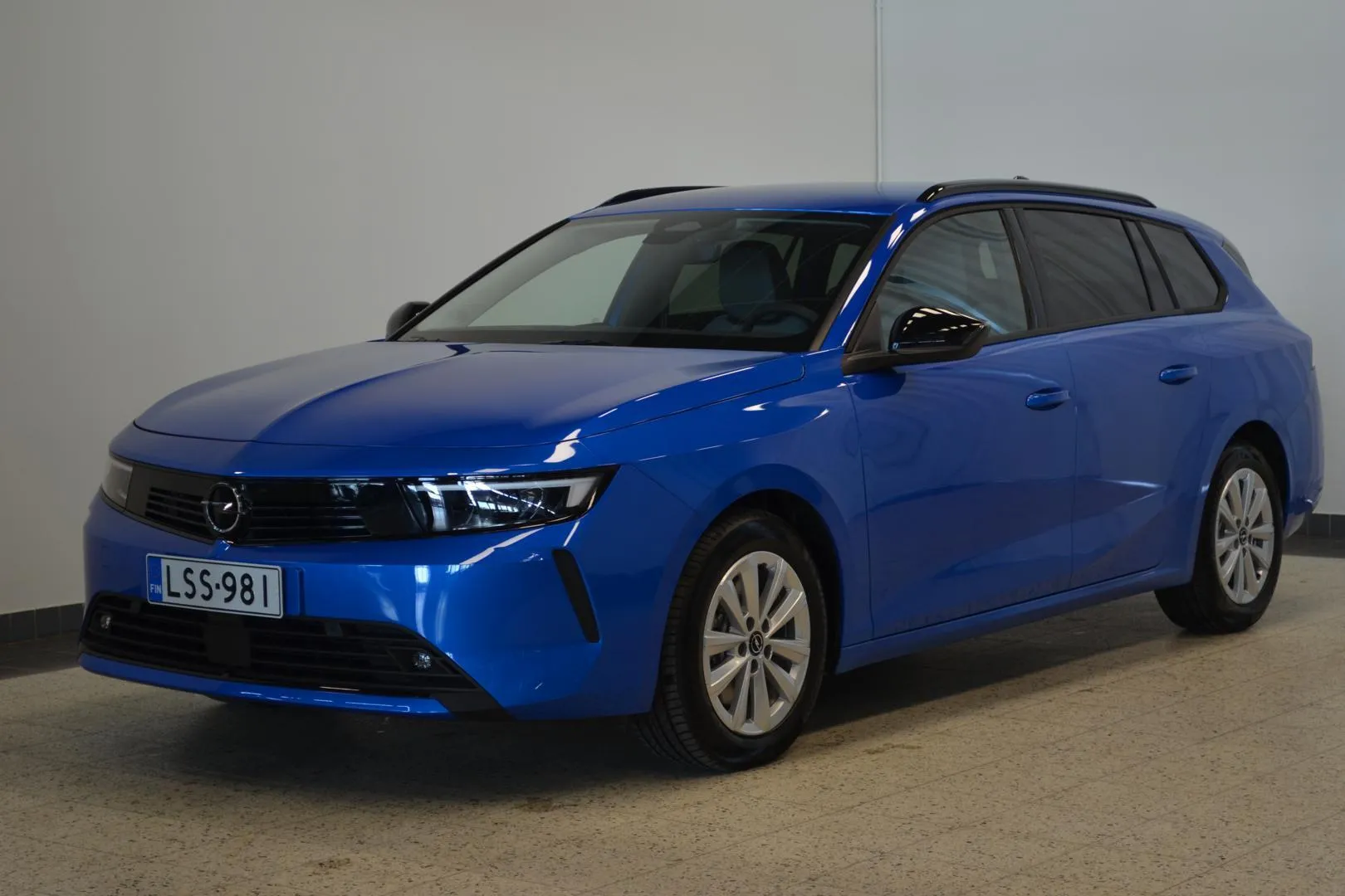 Opel Astra LSS-981 carousel image